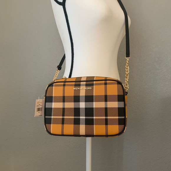 Last one ☝️ New MK Jet set crossbody 🍁 plaid - Picture 6 of 6